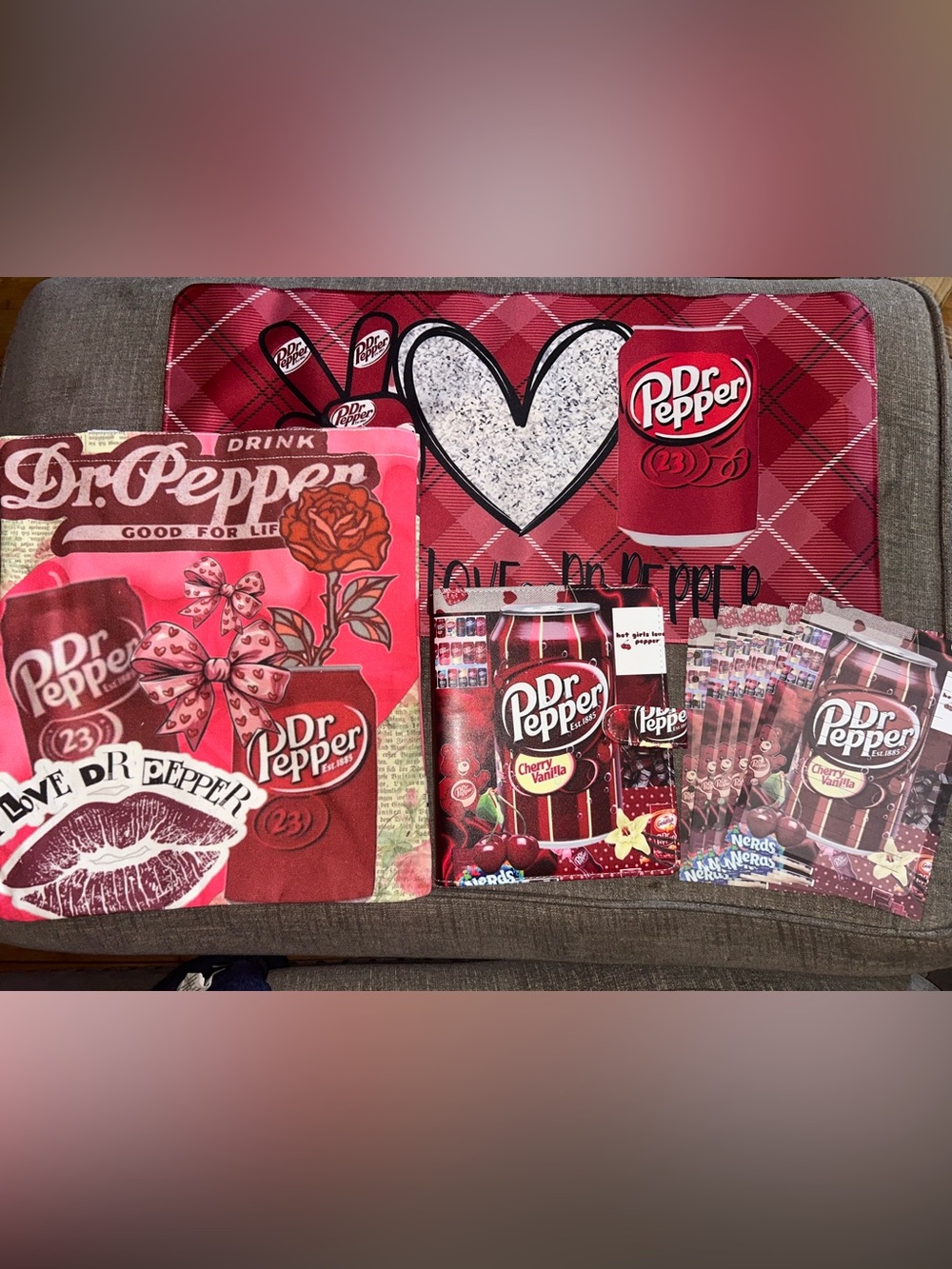 Dr Pepper Stationery Set